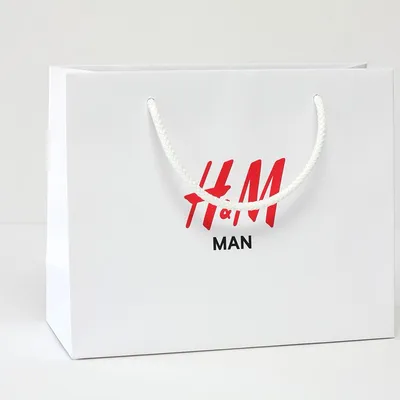 Raised shiny paper bag Dubai 4