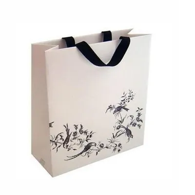 Eco friendly paper bag recyclable white black Dubai