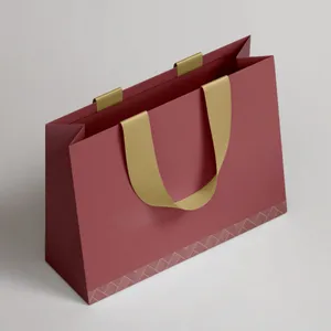 Luxury paper bag printing Dubai