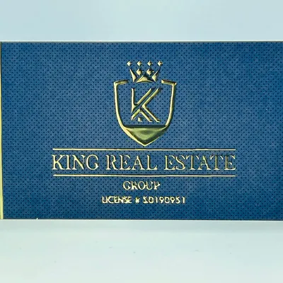 Premium raised shiny foiled business cards Dubai