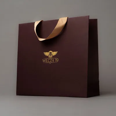 Raised shiny foil paper bag hot foil Dubai