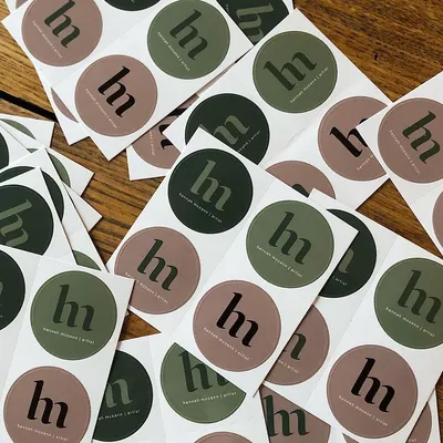 Round Vinyl Stickers Dubai